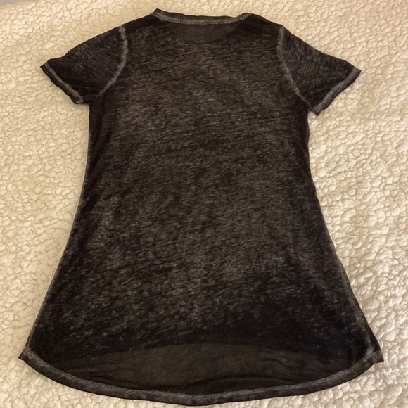 Faded black Johnny Cash shirt - Picture 3 of 3